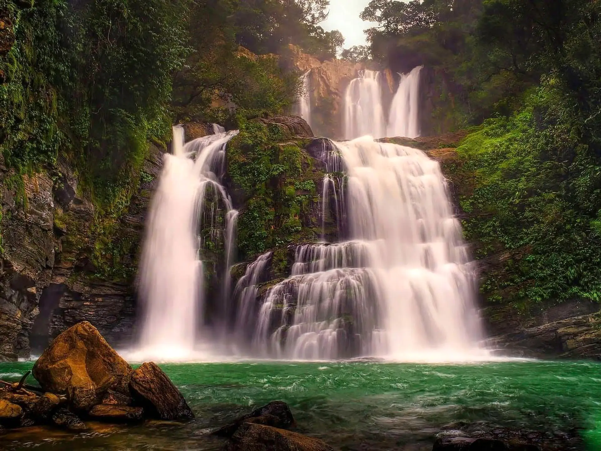Hiking tours and waterfalls